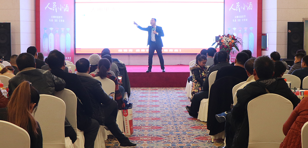 Փ(hu)/v 𱬃(yu)xp(ji)YƷУӆ؛(hu)